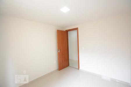 Quarto 1 de apartamento para alugar com 3 quartos, 81m² em Penha, Rio de Janeiro