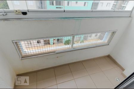 Varanda da Sala de apartamento à venda com 2 quartos, 57m² em Jardim Flor da Montanha, Guarulhos