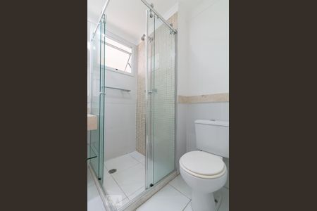 Apartamento à venda com 103m², 3 quartos e 2 vagasBanheiro social