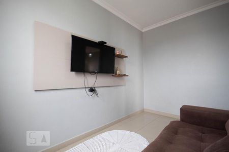 Sala de TV de apartamento à venda com 4 quartos, 110m² em São Pedro, Osasco