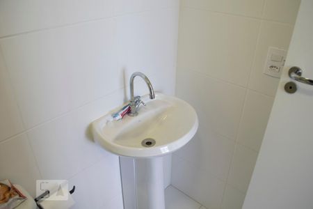 Studio para alugar com 30m², 1 quarto e sem vaga Studio para alugar com 30m², 1 quarto e sem vagaBANHEIRO