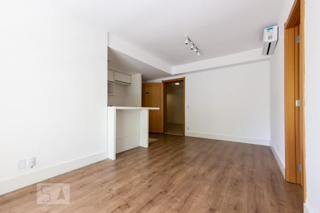 Sala de apartamento para alugar com 1 quarto, 60m² em Petrópolis, Porto Alegre