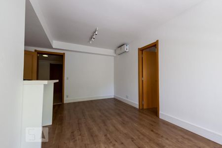 Sala de apartamento para alugar com 1 quarto, 60m² em Petrópolis, Porto Alegre