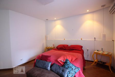 Casa à venda com 340m², 4 quartos e 4 vagasQuarto 3 - Suíte