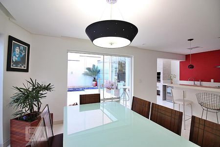 Casa à venda com 340m², 4 quartos e 4 vagasCopa