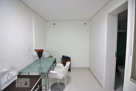 Casa à venda com 340m², 4 quartos e 4 vagasEscritório