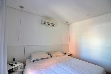 Casa à venda com 340m², 4 quartos e 4 vagasQuarto 1- Suíte