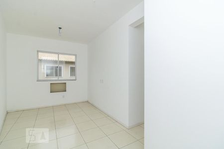 Quarto 2 de apartamento para alugar com 2 quartos, 58m² em Jardim Sulacap, Rio de Janeiro