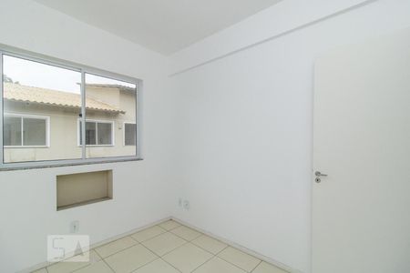 Quarto 1 de apartamento para alugar com 2 quartos, 58m² em Jardim Sulacap, Rio de Janeiro