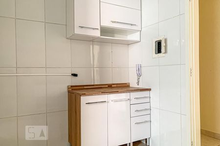 Cozinha de apartamento à venda com 1 quarto, 45m² em Jardim Primavera, Campinas