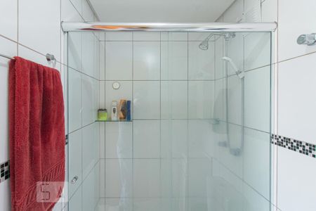 Apartamento à venda com 74m², 3 quartos e 2 vagas Apartamento à venda com 74m², 3 quartos e 2 vagasBanheiro da Suíte