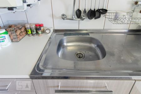 Apartamento à venda com 74m², 3 quartos e 2 vagas Apartamento à venda com 74m², 3 quartos e 2 vagasCozinha - Torneira