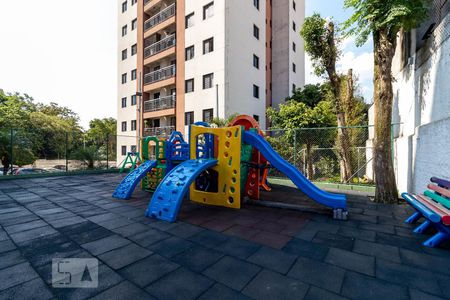 Apartamento à venda com 71m², 3 quartos e 1 vaga Apartamento à venda com 71m², 3 quartos e 1 vagaÁrea Comum - Playground