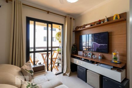 Sala de Estar de apartamento à venda com 3 quartos, 71m² em Vila Carbone, São Paulo