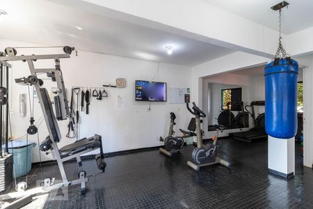 Apartamento à venda com 71m², 3 quartos e 1 vaga Apartamento à venda com 71m², 3 quartos e 1 vagaÁrea comum - Academia