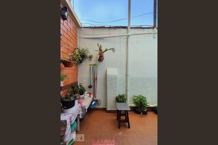 Casa à venda com 60m², 2 quartos e sem vagaÁrea de serviço