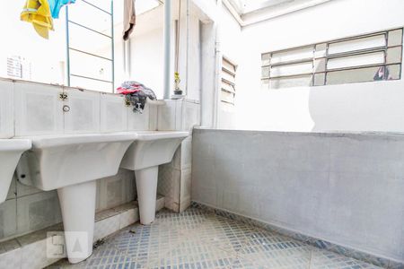 Apartamento para alugar com 70m², 2 quartos e sem vaga Apartamento para alugar com 70m², 2 quartos e sem vagaLavanderia