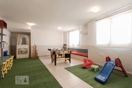 Apartamento à venda com 117m², 2 quartos e 2 vagas Apartamento à venda com 117m², 2 quartos e 2 vagasÁrea comum - Brinquedoteca