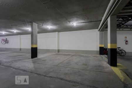 Apartamento à venda com 117m², 2 quartos e 2 vagas Apartamento à venda com 117m², 2 quartos e 2 vagasGaragem