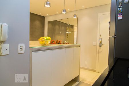 Apartamento à venda com 96m², 2 quartos e 2 vagas Apartamento à venda com 96m², 2 quartos e 2 vagasCozinha