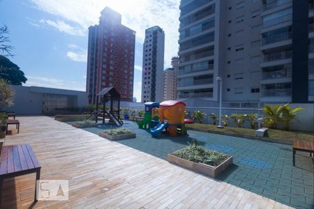 Apartamento à venda com 96m², 2 quartos e 2 vagasÁrea comum - Playground
