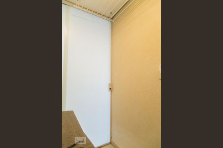 Apartamento à venda com 96m², 2 quartos e 2 vagas Apartamento à venda com 96m², 2 quartos e 2 vagasÁrea de serviço