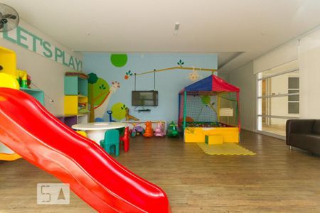 Apartamento à venda com 96m², 2 quartos e 2 vagas Apartamento à venda com 96m², 2 quartos e 2 vagasÁrea comum - Brinquedoteca