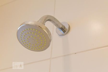 Apartamento à venda com 96m², 2 quartos e 2 vagas Apartamento à venda com 96m², 2 quartos e 2 vagasBanheiro da suíte - Chuveiro