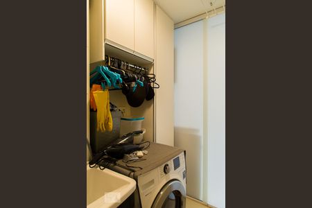 Apartamento à venda com 96m², 2 quartos e 2 vagas Apartamento à venda com 96m², 2 quartos e 2 vagasÁrea de serviço