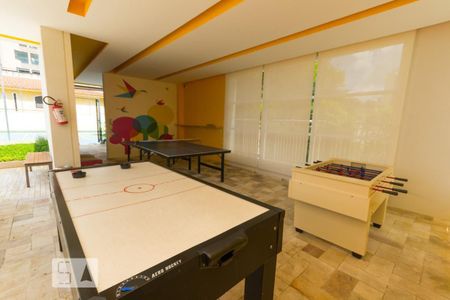 Apartamento à venda com 96m², 2 quartos e 2 vagas Apartamento à venda com 96m², 2 quartos e 2 vagasÁrea comum - Salão de jogos