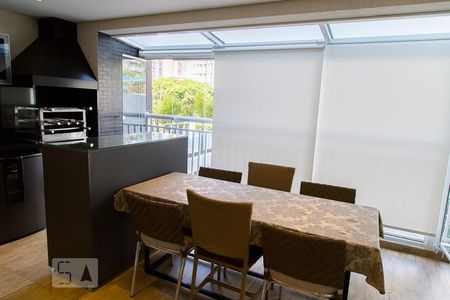Vista da sala de apartamento à venda com 2 quartos, 96m² em Chácara Inglesa, São Paulo
