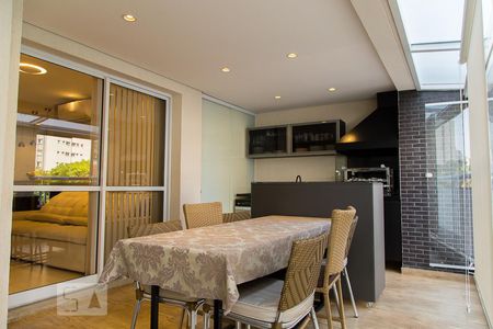 Varanda de apartamento à venda com 2 quartos, 96m² em Chácara Inglesa, São Paulo