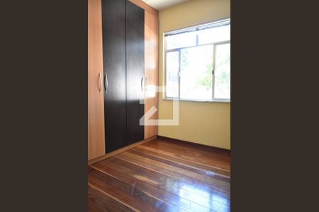 Quarto 1 de apartamento para alugar com 2 quartos, 57m² em Campo Grande, Rio de Janeiro