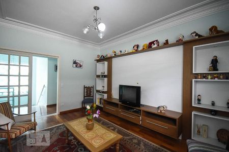 Casa para alugar com 350m², 5 quartos e 5 vagas Casa para alugar com 350m², 5 quartos e 5 vagasSala de tv