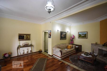Sala 1 de casa para alugar com 5 quartos, 350m² em Jardim Londrina, São Paulo