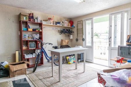 Casa à venda com 159m², 3 quartos e 2 vagasSalão