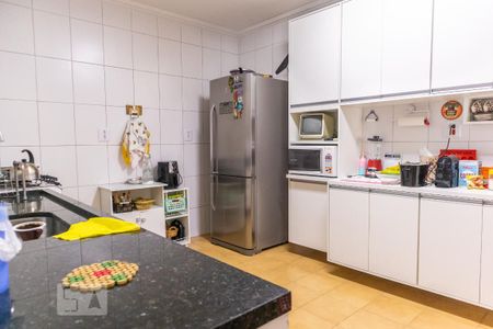 Casa à venda com 159m², 3 quartos e 2 vagasCozinha