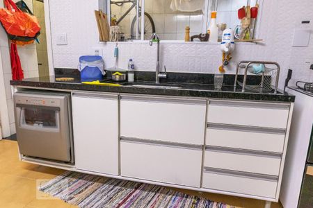 Casa à venda com 159m², 3 quartos e 2 vagasCozinha