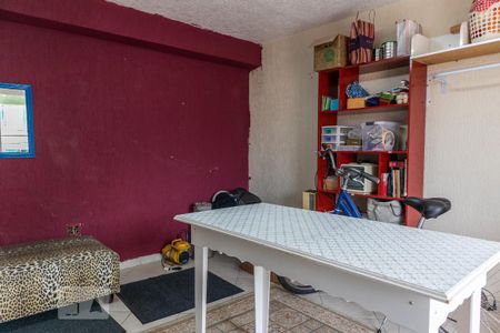 Casa à venda com 159m², 3 quartos e 2 vagasSalão