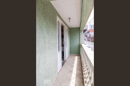Casa à venda com 159m², 3 quartos e 2 vagasVaranda do salão