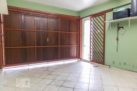 Casa à venda com 159m², 3 quartos e 2 vagasGaragem