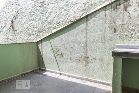 Casa à venda com 159m², 3 quartos e 2 vagasVaranda