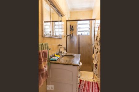 Casa à venda com 159m², 3 quartos e 2 vagasBanheiro 1