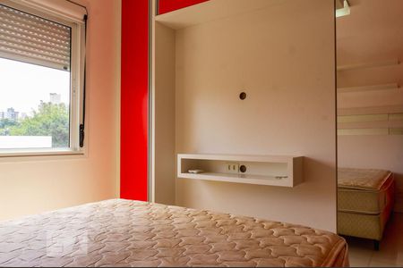 Suíte de apartamento para alugar com 3 quartos, 72m² em Jardim Botânico, Porto Alegre