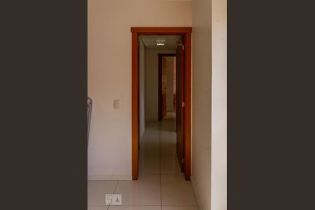 Corredor de apartamento para alugar com 3 quartos, 72m² em Jardim Botânico, Porto Alegre