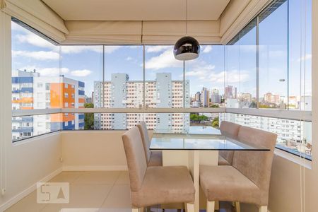 Sala de apartamento para alugar com 2 quartos, 54m² em Santana, Porto Alegre