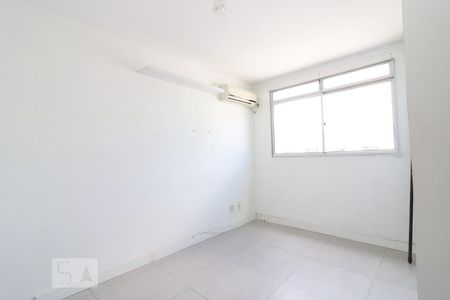 Quarto Suíte de apartamento à venda com 2 quartos, 54m² em Protásio Alves, Porto Alegre
