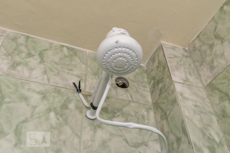 Banheiro de apartamento à venda com 2 quartos, 68m² em Olaria, Rio de Janeiro