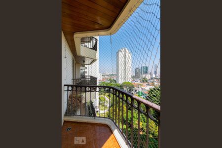 Apartamento para alugar com 160m², 3 quartos e 2 vagasSuíte 1 - Varanda