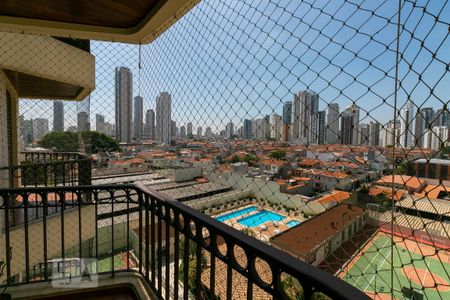Apartamento para alugar com 160m², 3 quartos e 2 vagasSuíte 3 - Varanda